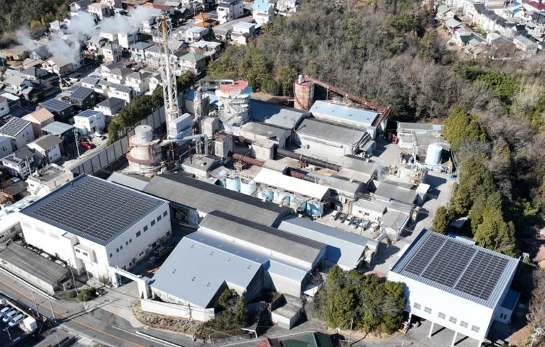 本社 ・ 塩草工場